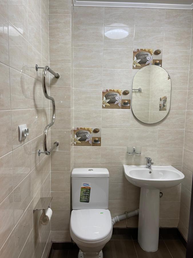 Fam_House Otel Bişkek Dış mekan fotoğraf